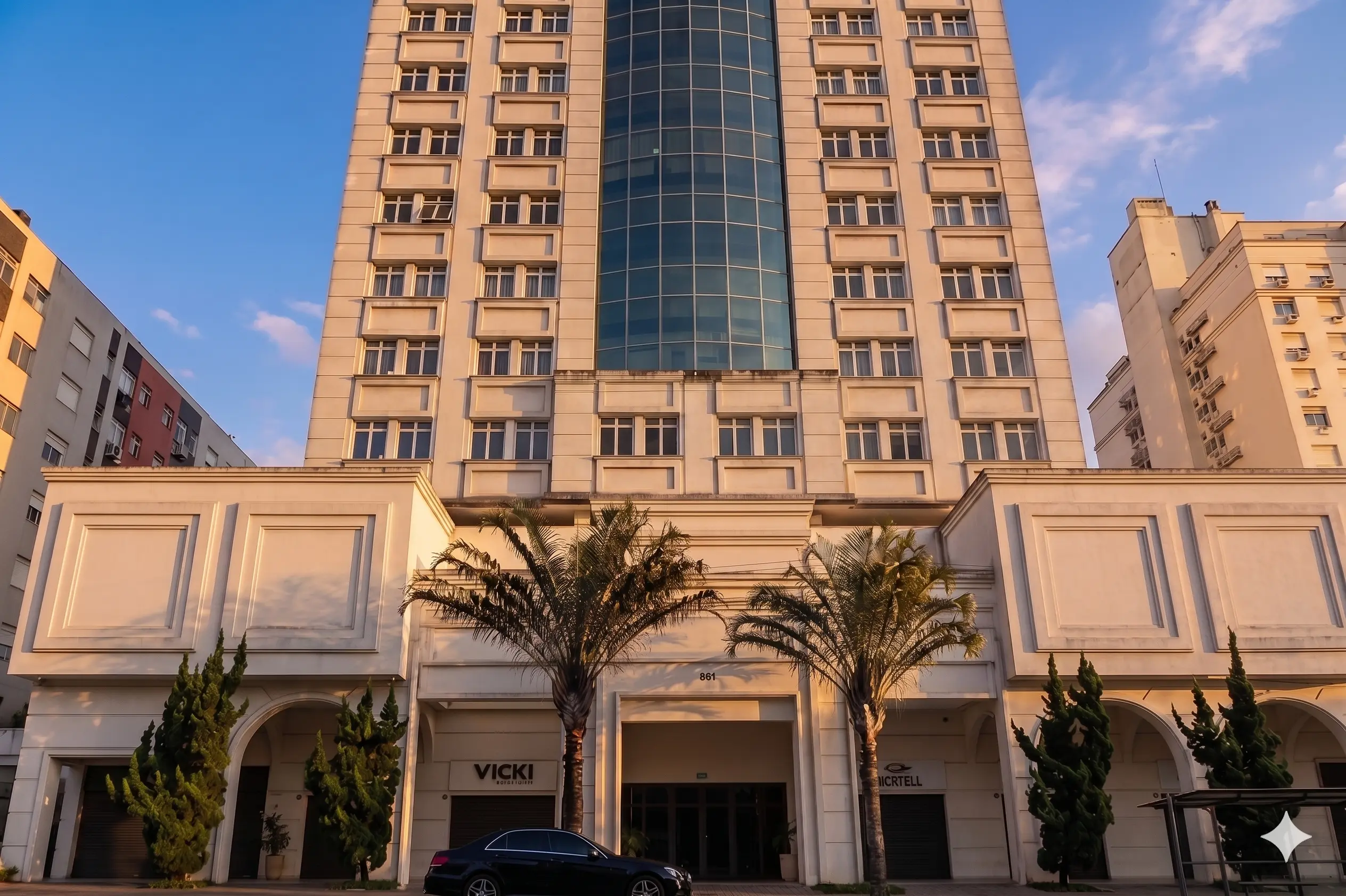 Fachada do edifício comercial do consultório da ColunaRS no bairro Menino Deus, Porto Alegre